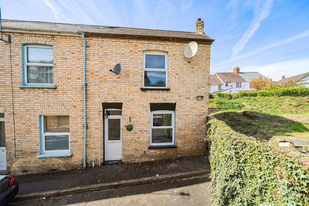 Property photo 1 of 18 1440219-1-69d50912c57B4-Arw-1