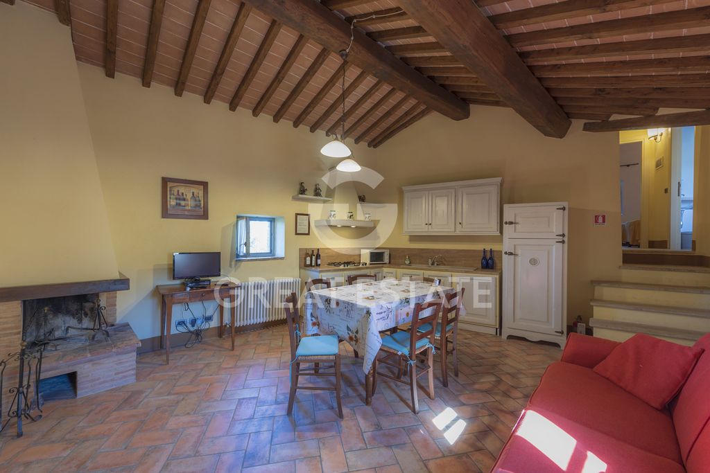 Property photo 2 of 41 Interiors