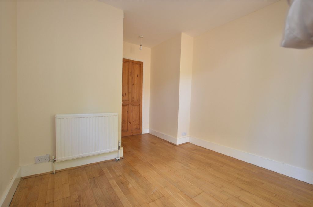 Property photo 2 of 11 Picture No. 02