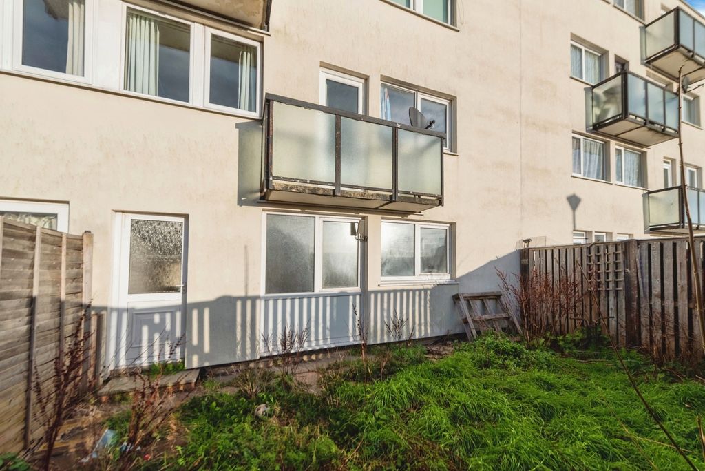 Property photo 1 of 11 Pbox-Img.Jpg