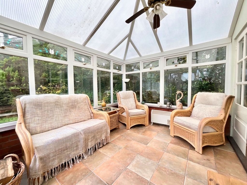 Property photo 3 of 33