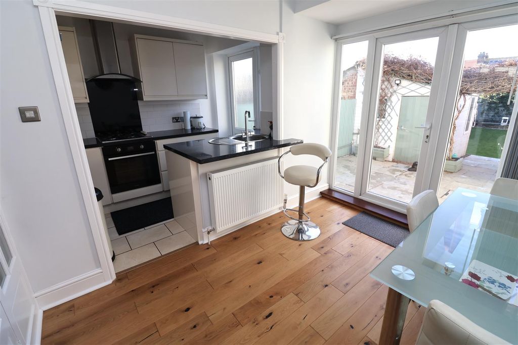 Property photo 2 of 20 Img_0396.Jpg