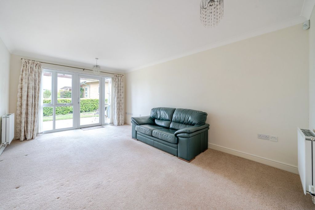 Property photo 3 of 18 Picture No. 10