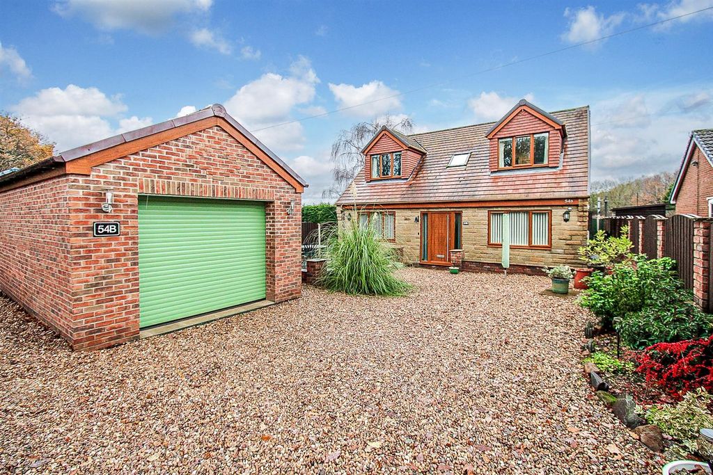 Property photo 1 of 11