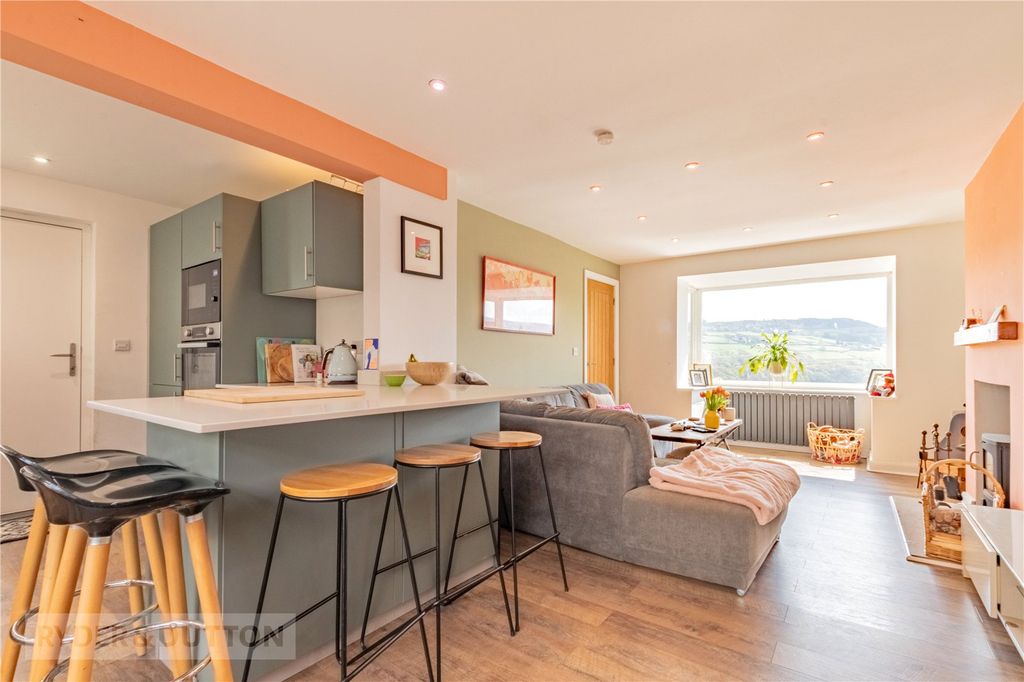 Property photo 1 of 22 Open Plan Living