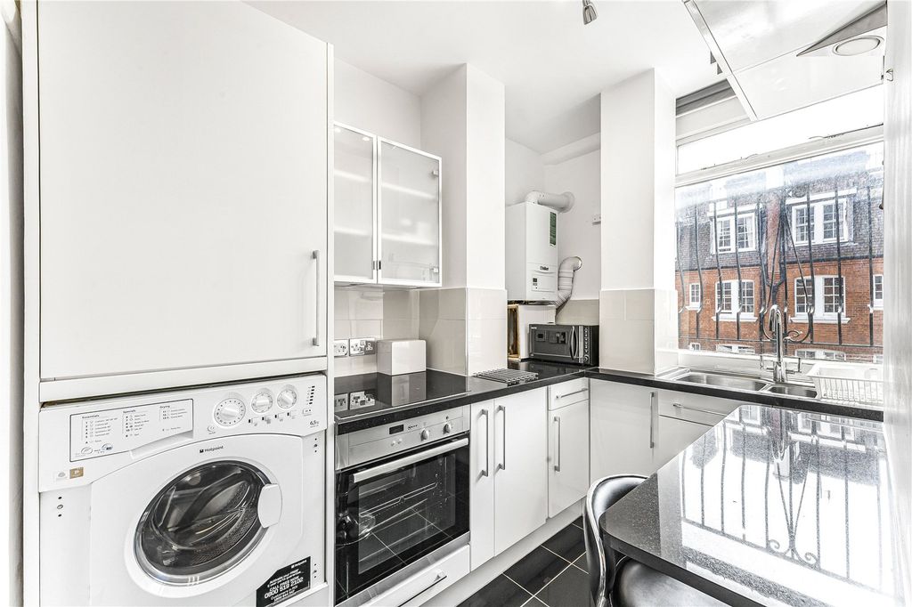 Property photo 2 of 13 Kitchen