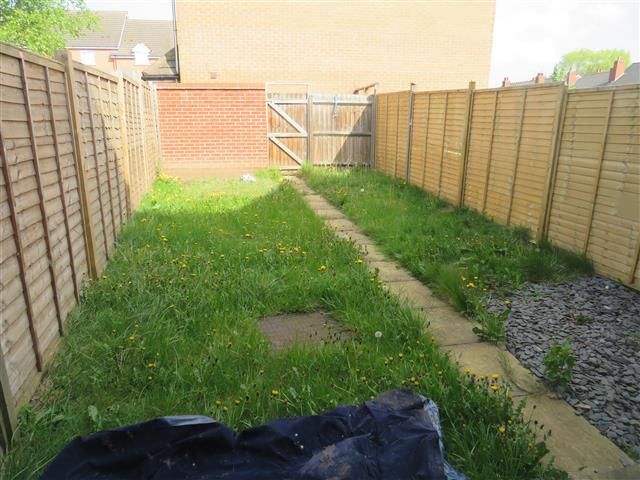 Property photo 2 of 10 Garden