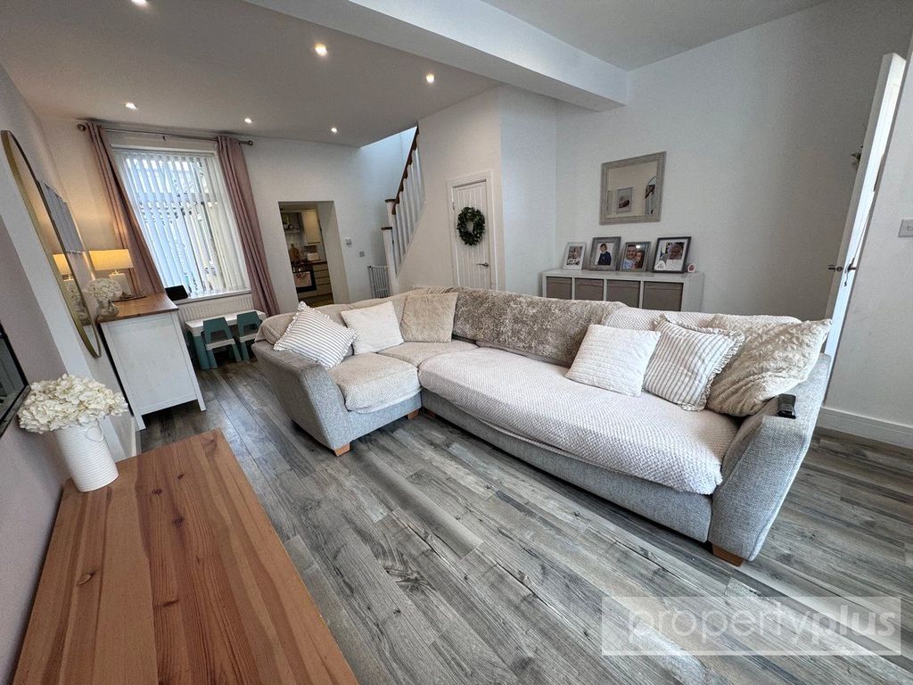 Property photo 1 of 13 Picture No. 09