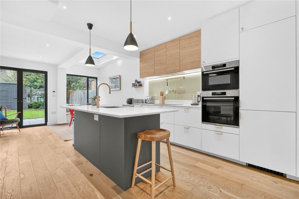 Property photo 1 of 27 Picture No. 41