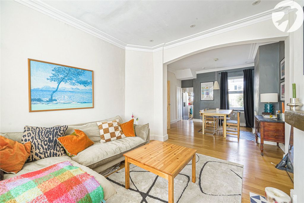 Property photo 2 of 22 Picture 2