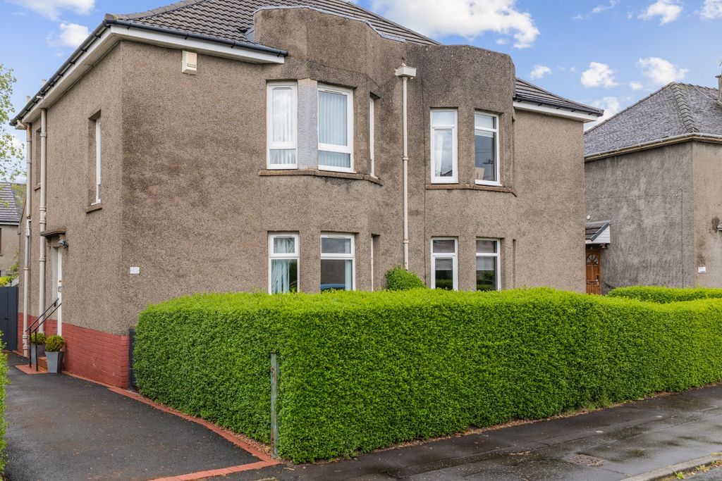 Property photo 2 of 30 Picture No. 02