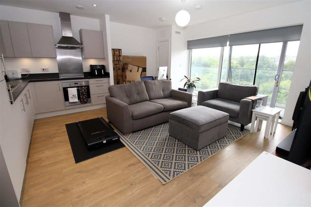 Property photo 2 of 12 Lounge 1.Jpg