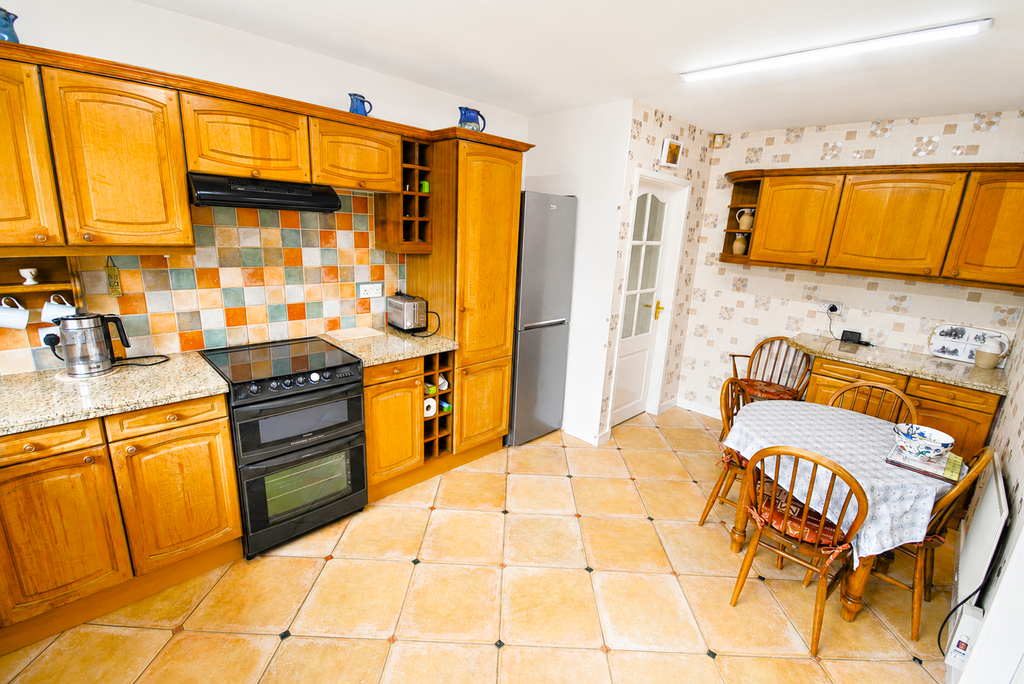 Property photo 2 of 30 14