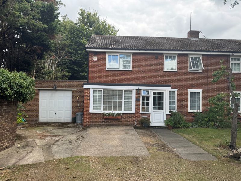 Property photo 1 of 19 Photo 8