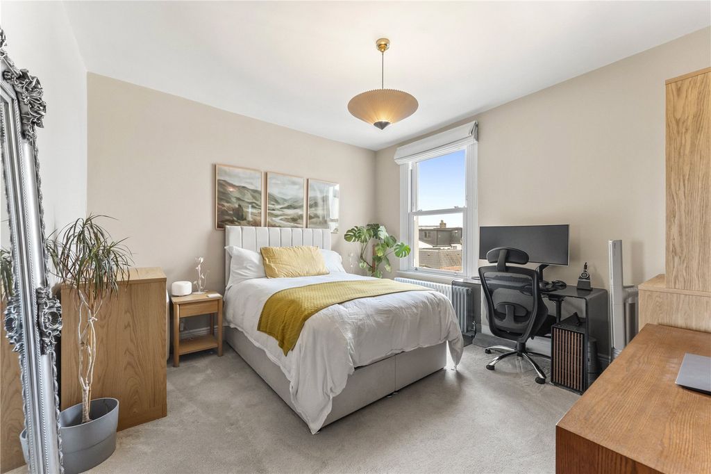 Property photo 2 of 13 Picture No. 25