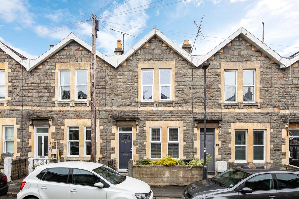 Property photo 1 of 13 71 Hungerford Road-14 Edit.Jpg