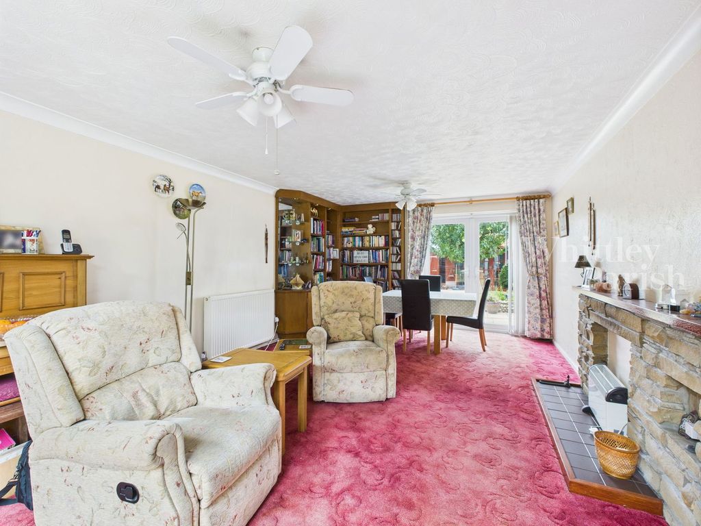 Property photo 3 of 15