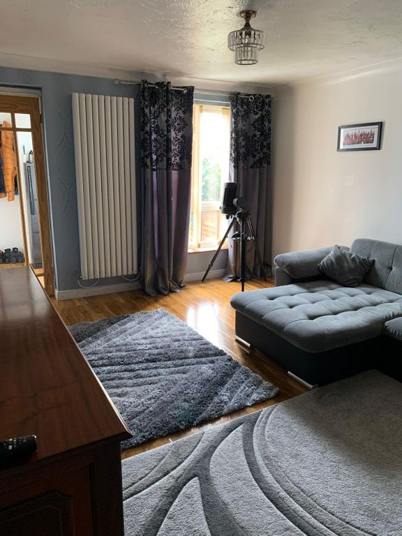 Property photo 3 of 13 Bedroom