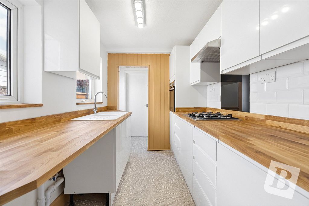 Property photo 1 of 14 Kitchen