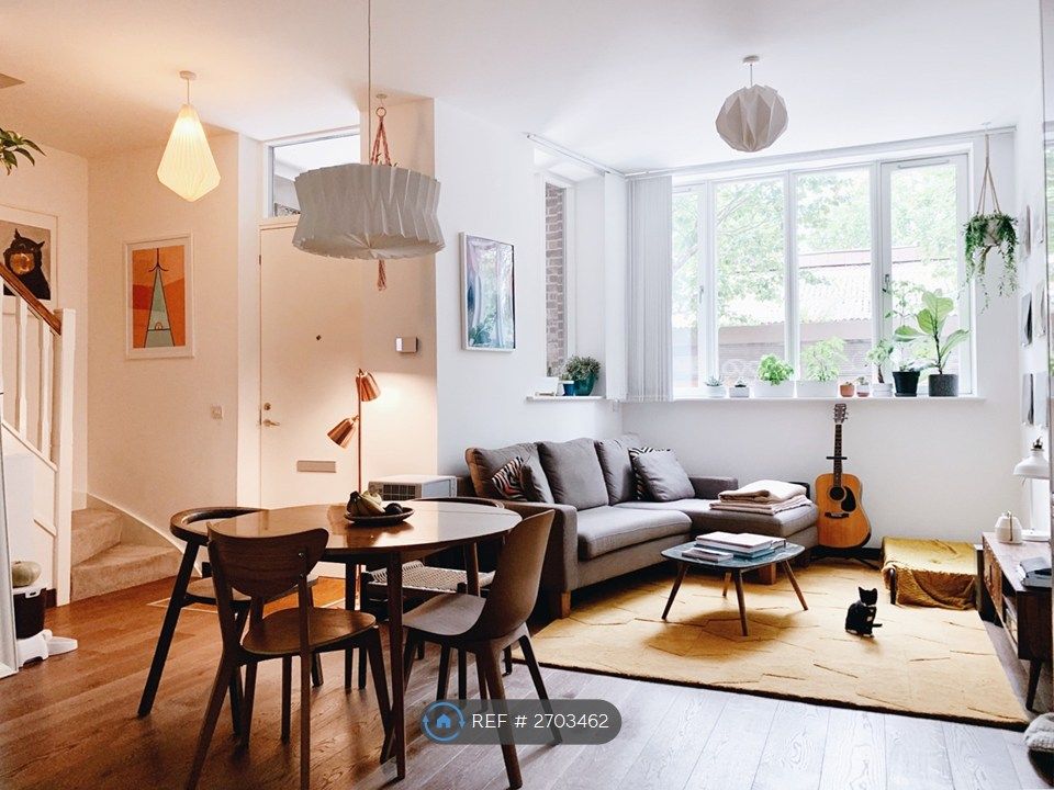 Property photo 2 of 16 Living Room (Downstairs)