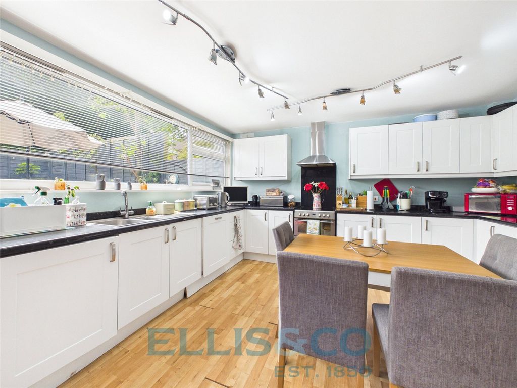 Property photo 3 of 13 Picture No. 03