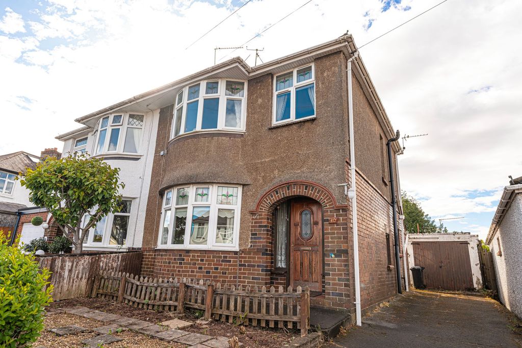 Property photo 1 of 29