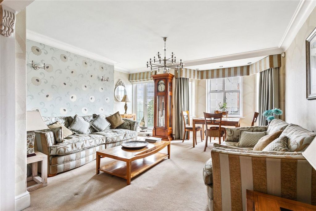 Property photo 2 of 4