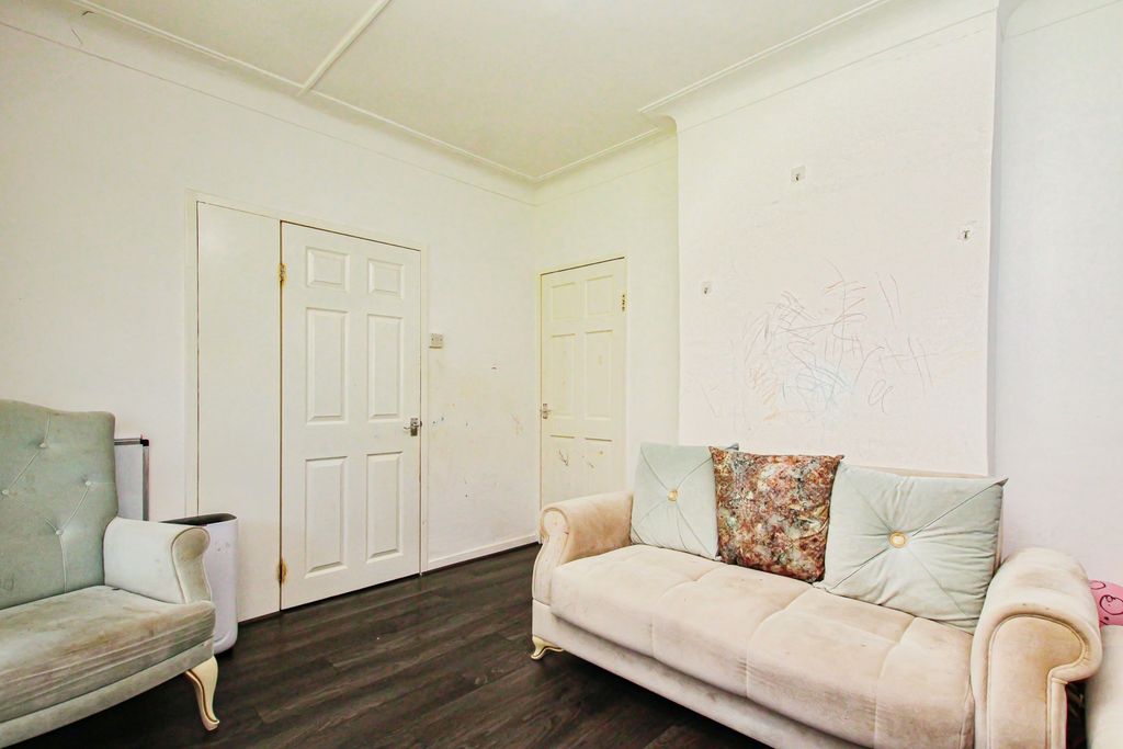 Property photo 2 of 20 Img_1970