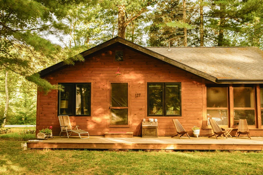 Property photo 1 of 28