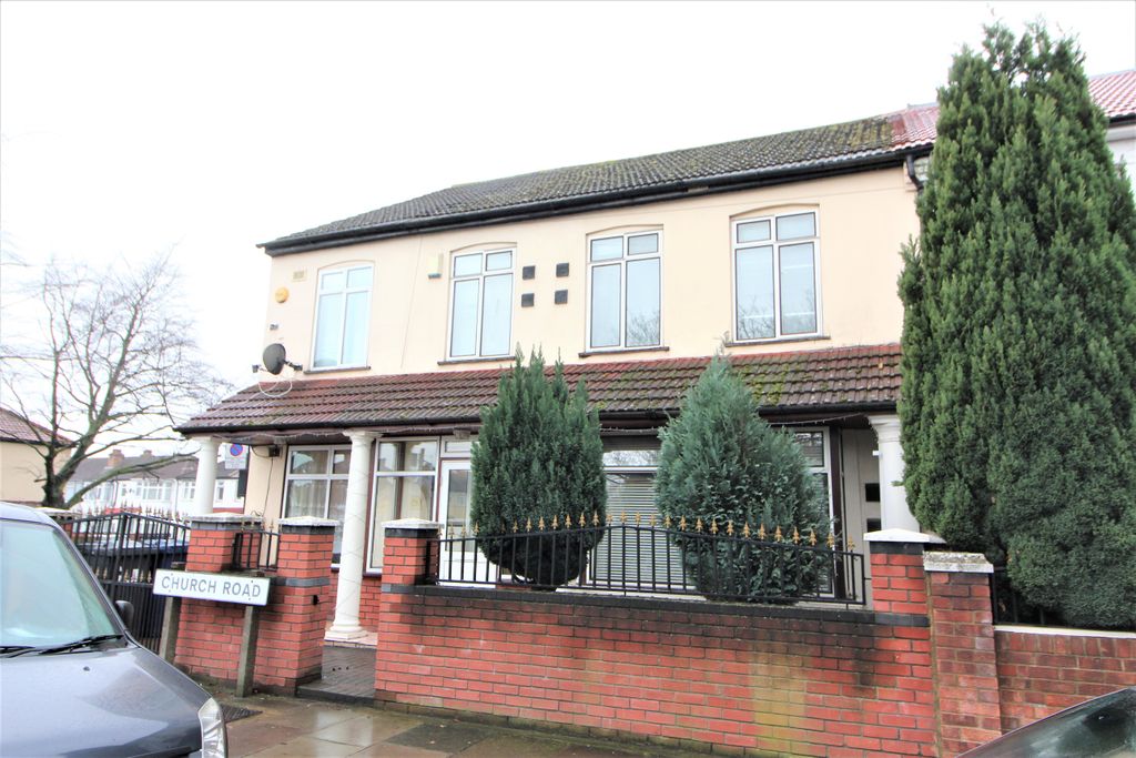 Property photo 2 of 2