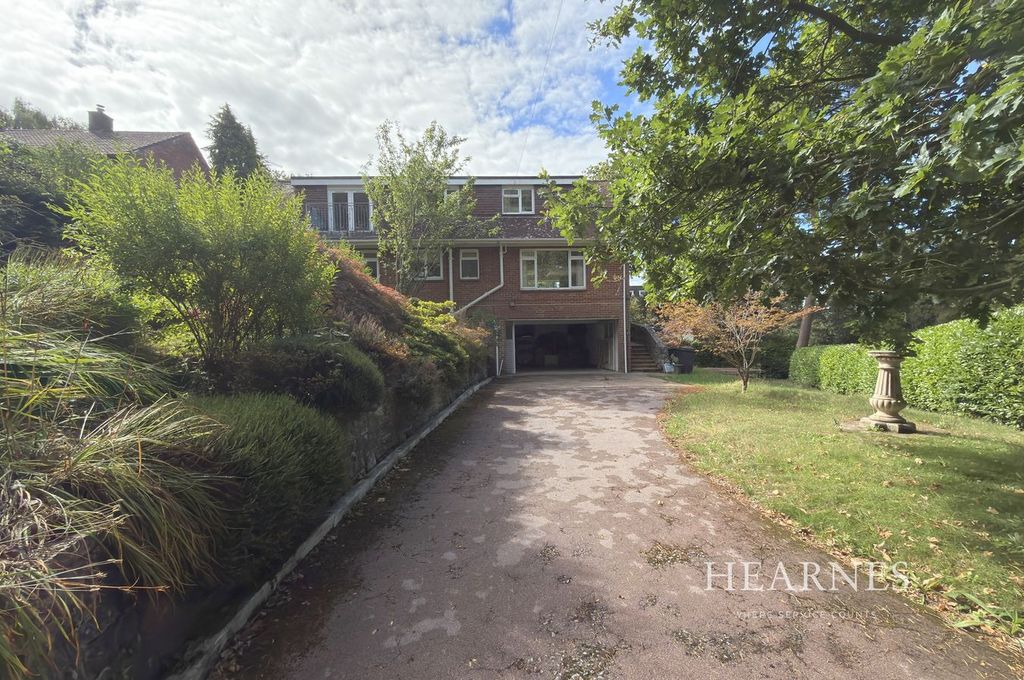 Property photo 1 of 27