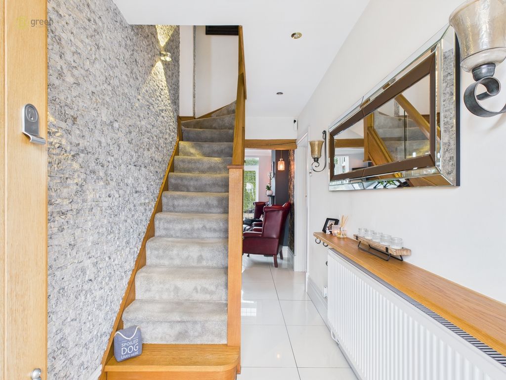 Property photo 2 of 36