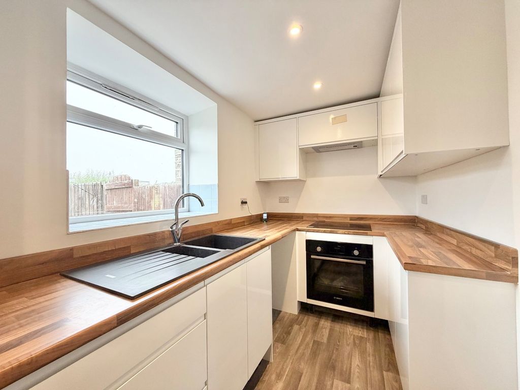 Property photo 2 of 13 Picture No. 07