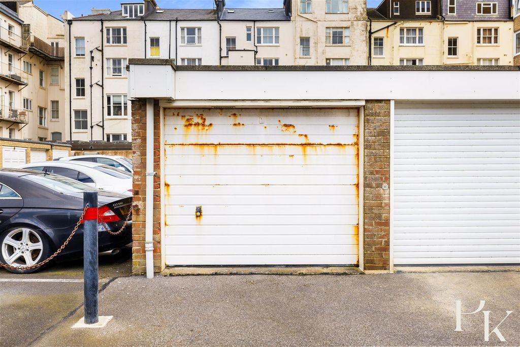 Additional image 22 of 4 bed flat for saleKings Esplanade, Hove BN3