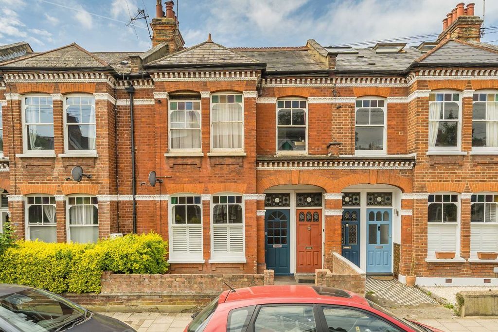 Property photo 1 of 8