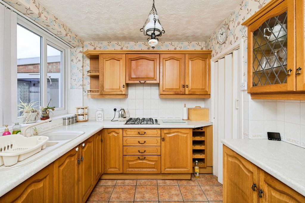 Property photo 2 of 20 Pbox-Img.Jpg