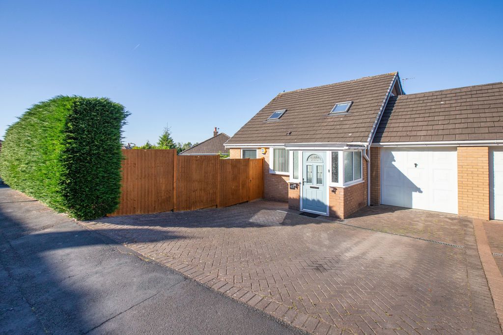 Property photo 1 of 29