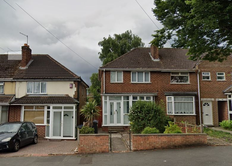 Property photo 1 of 8 Exterior