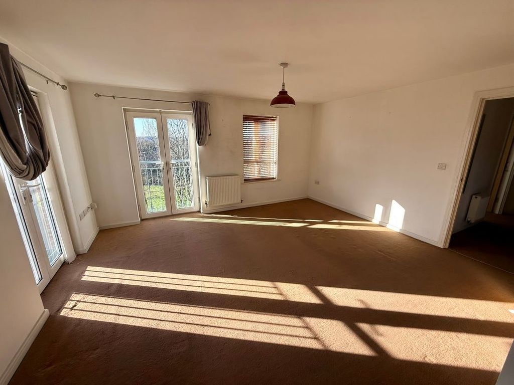 Property photo 3 of 10 Image 3