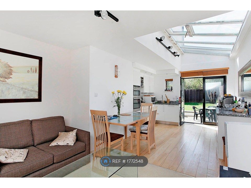 Property photo 1 of 4