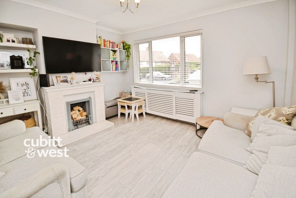 Property photo 2 of 15 28Cb4F8A-_Edited_...