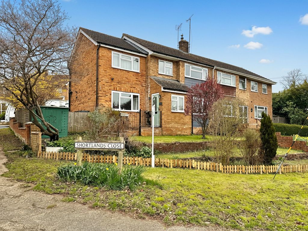 Property photo 2 of 13