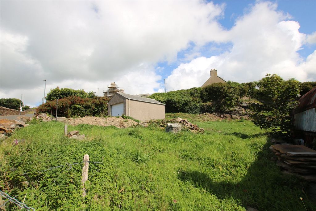 Property photo 3 of 12 Site