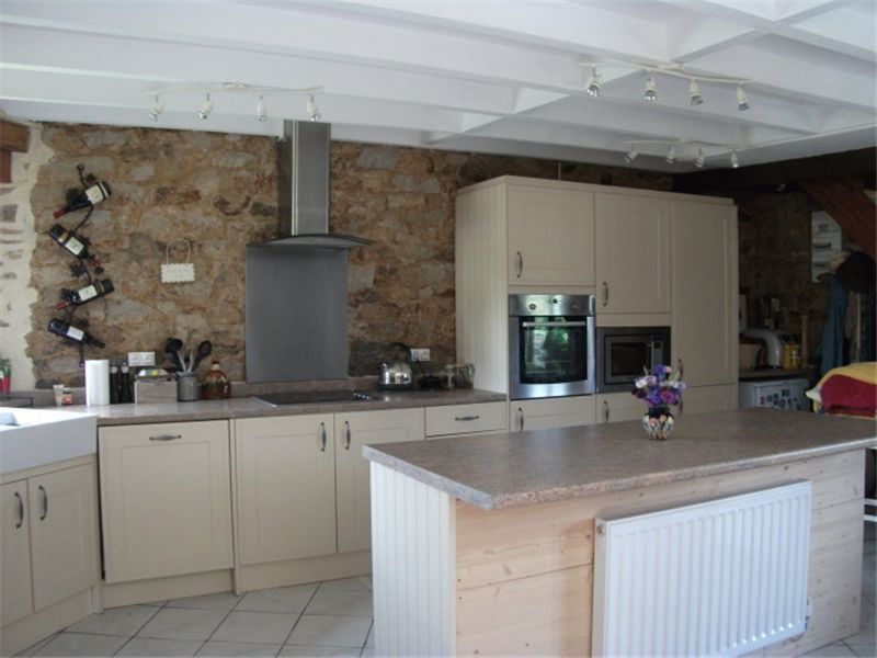 Property photo 3 of 35 Fully Fitted Kitchen,With Fridge Freezer And Dishwasher