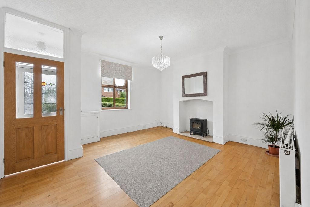 Property photo 2 of 15 5430515