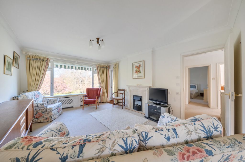 Property photo 3 of 14 1436792-23-69d645...
