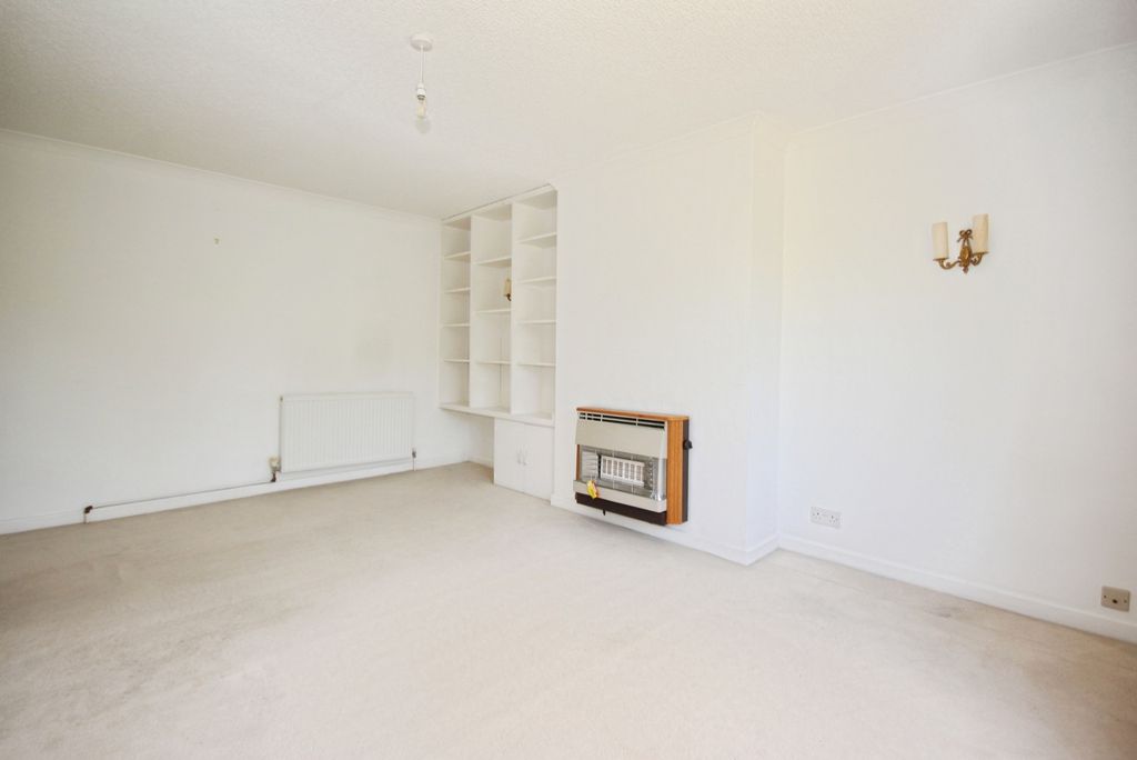 Property photo 3 of 11 Pbox-Img.Jpg