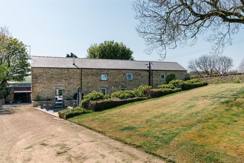 Property photo 1 of 72 Externals-3.Jpg