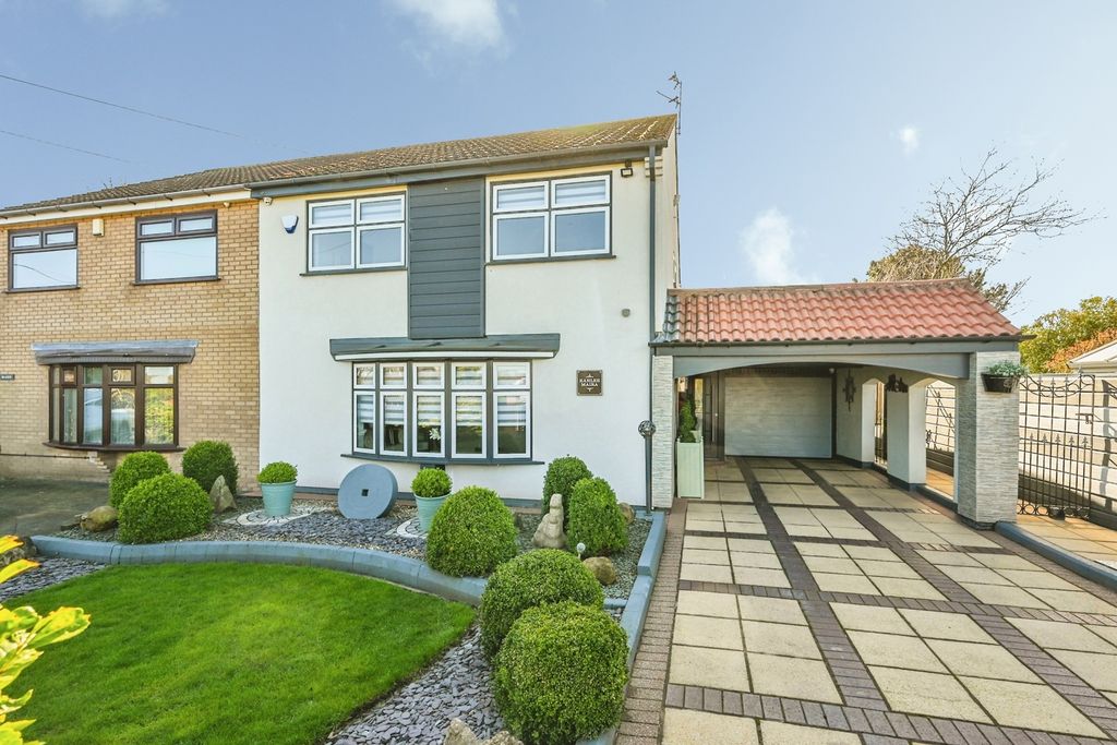 Property photo 1 of 21 Pbox-Img.Jpg