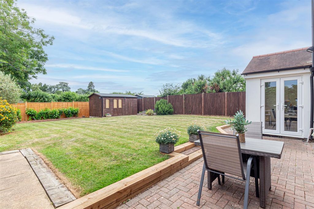 Property photo 2 of 40 Garde-3.Jpg